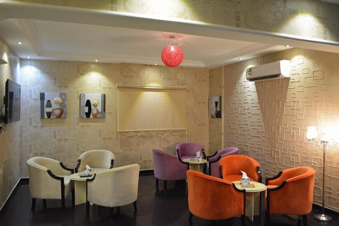 Saba Ohod For Hotel Suites Медина Экстерьер фото