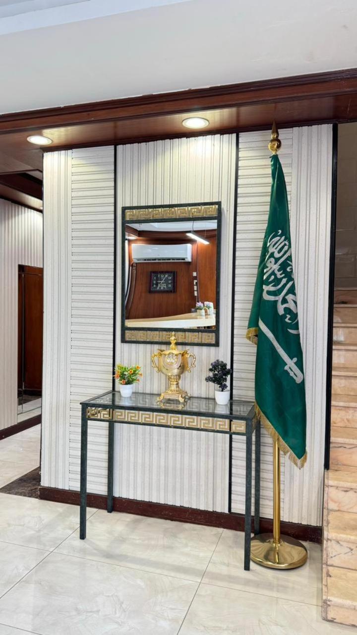 Saba Ohod For Hotel Suites Медина Экстерьер фото