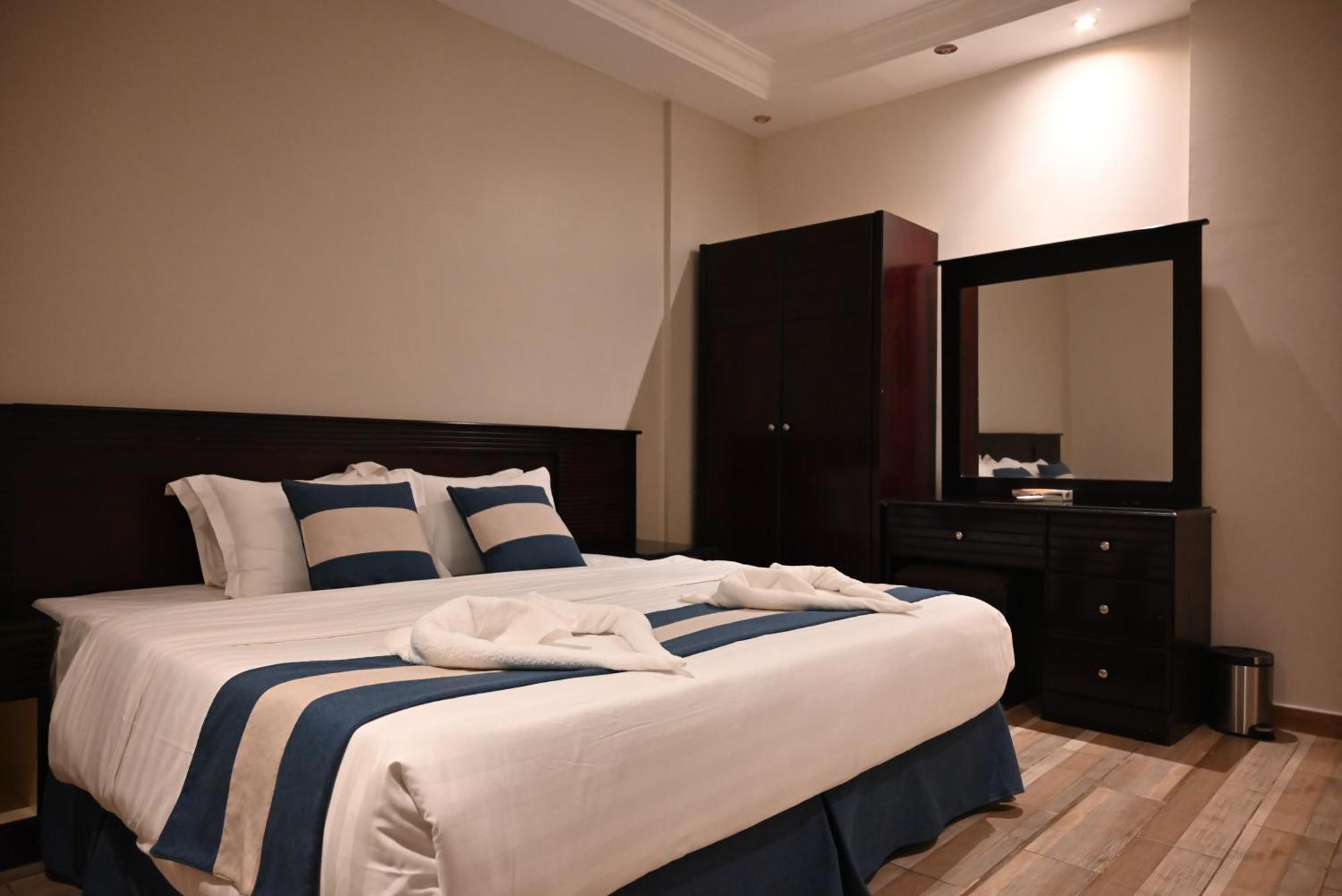 Saba Ohod For Hotel Suites Медина Экстерьер фото