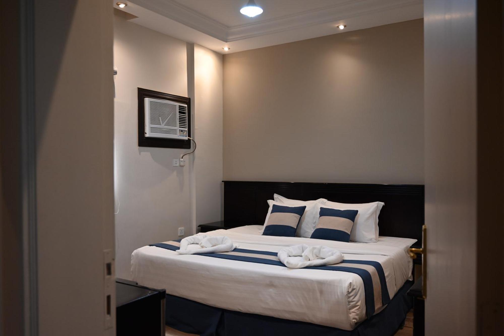 Saba Ohod For Hotel Suites Медина Экстерьер фото