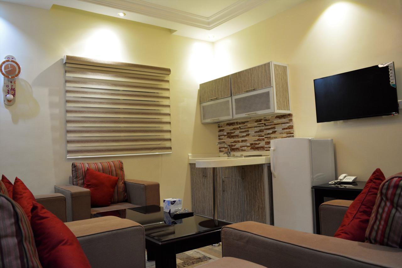 Saba Ohod For Hotel Suites Медина Экстерьер фото